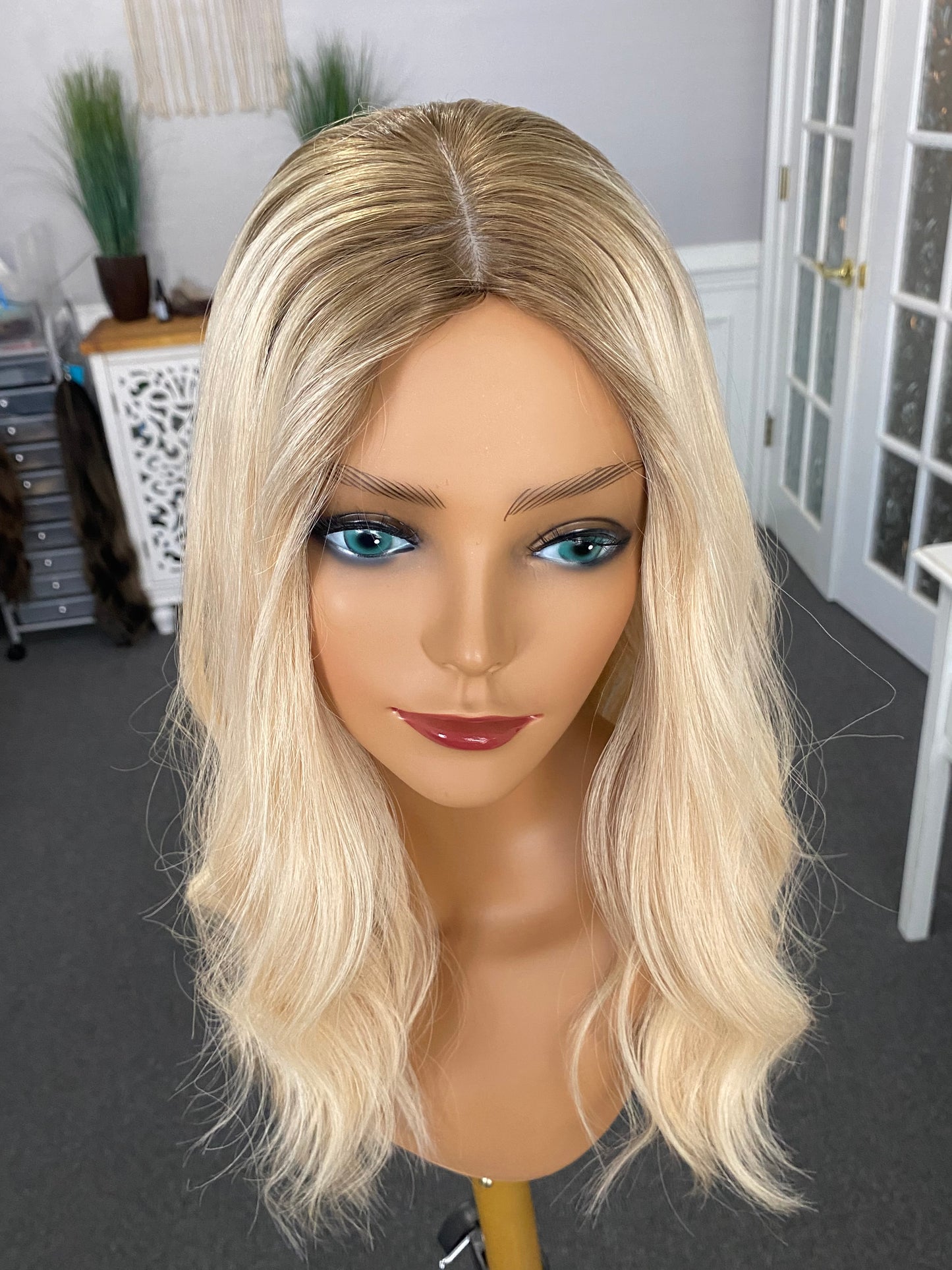 Available April 5- Topper Level 8/9 blond 16-20", 8x8 cap, 17-18"