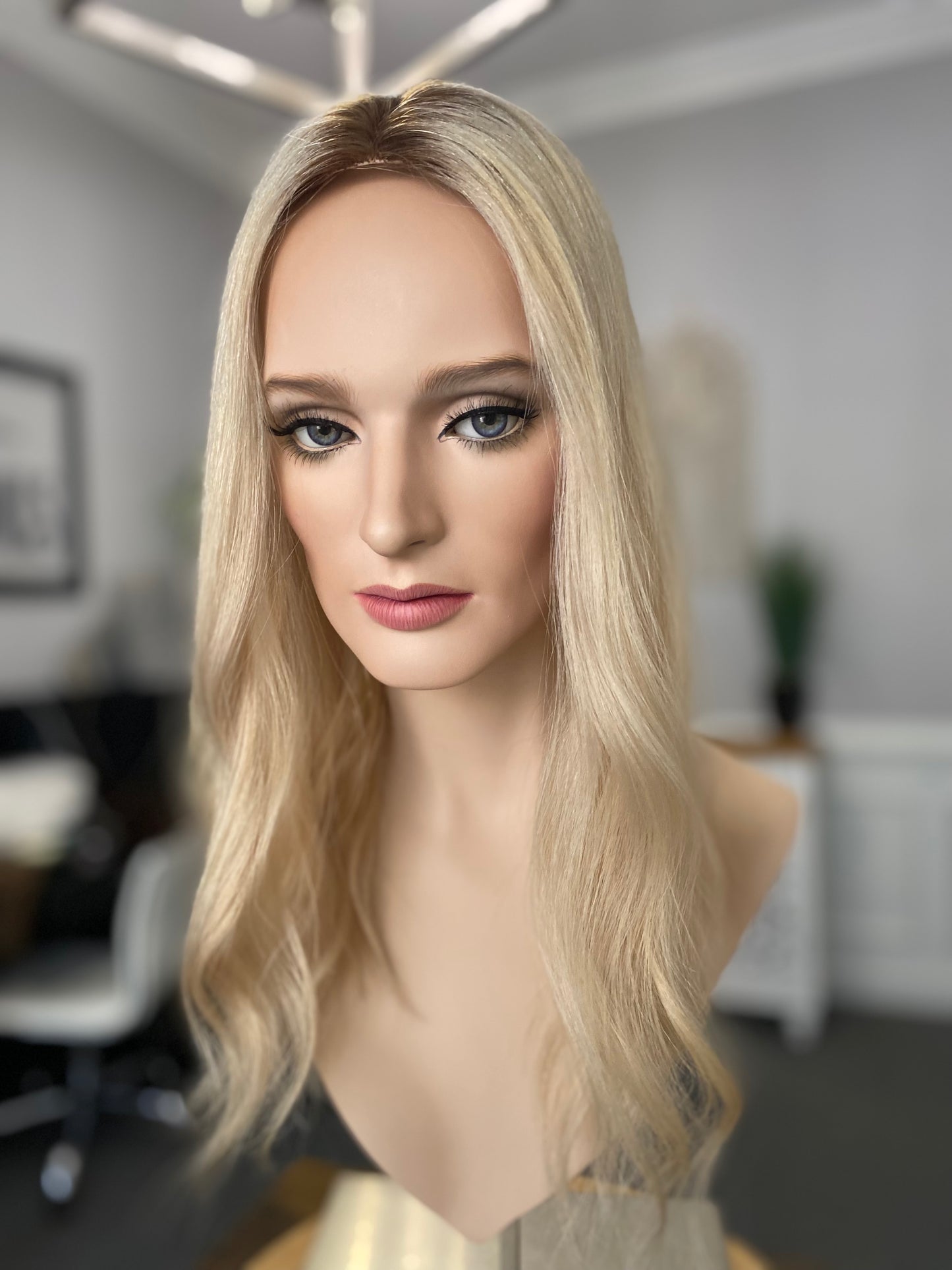Mono Topper- Light cool blond 5x6, 17-19”