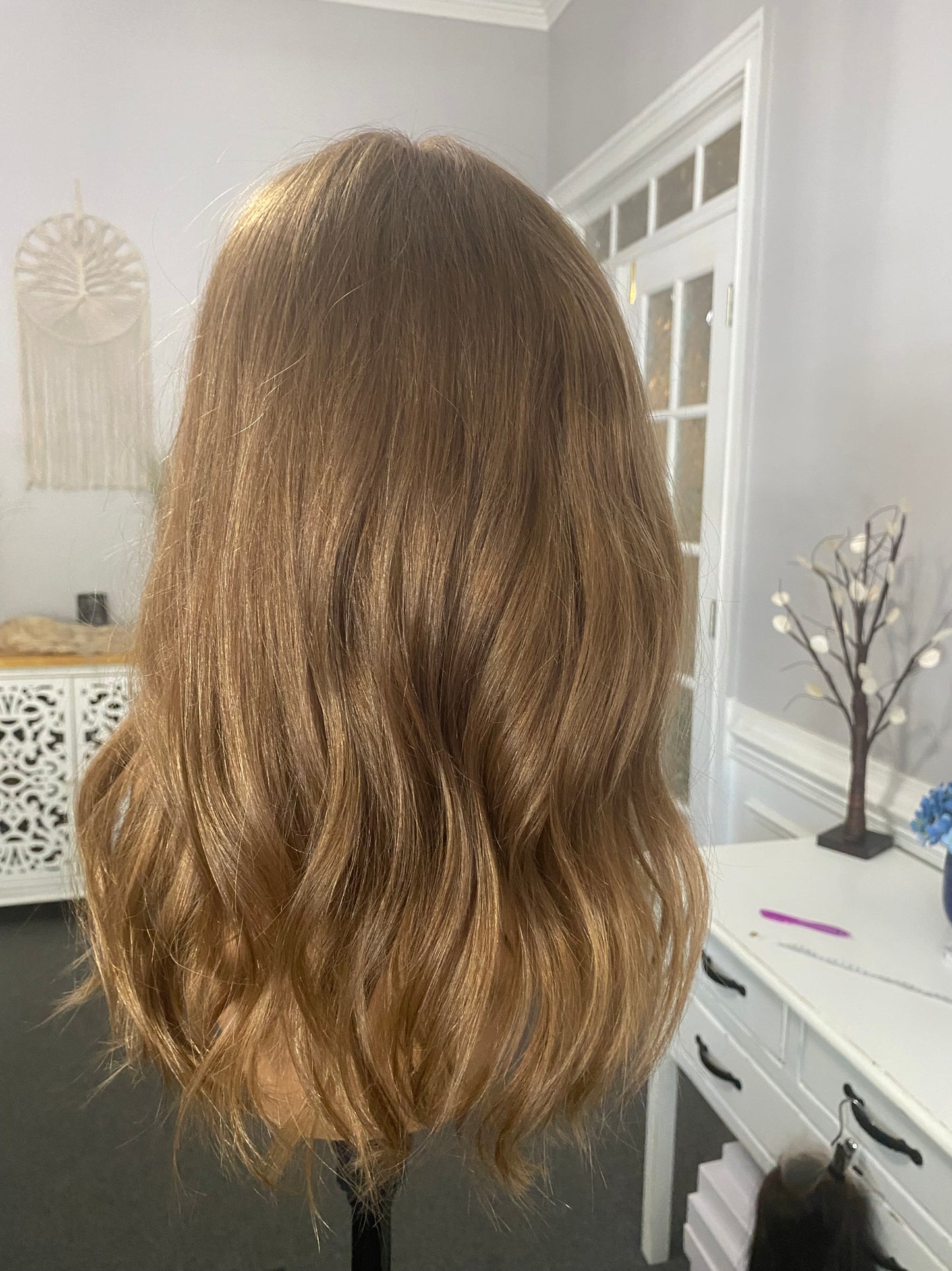 Topper Virgin European dark blond level 7 9x9, 17-18”