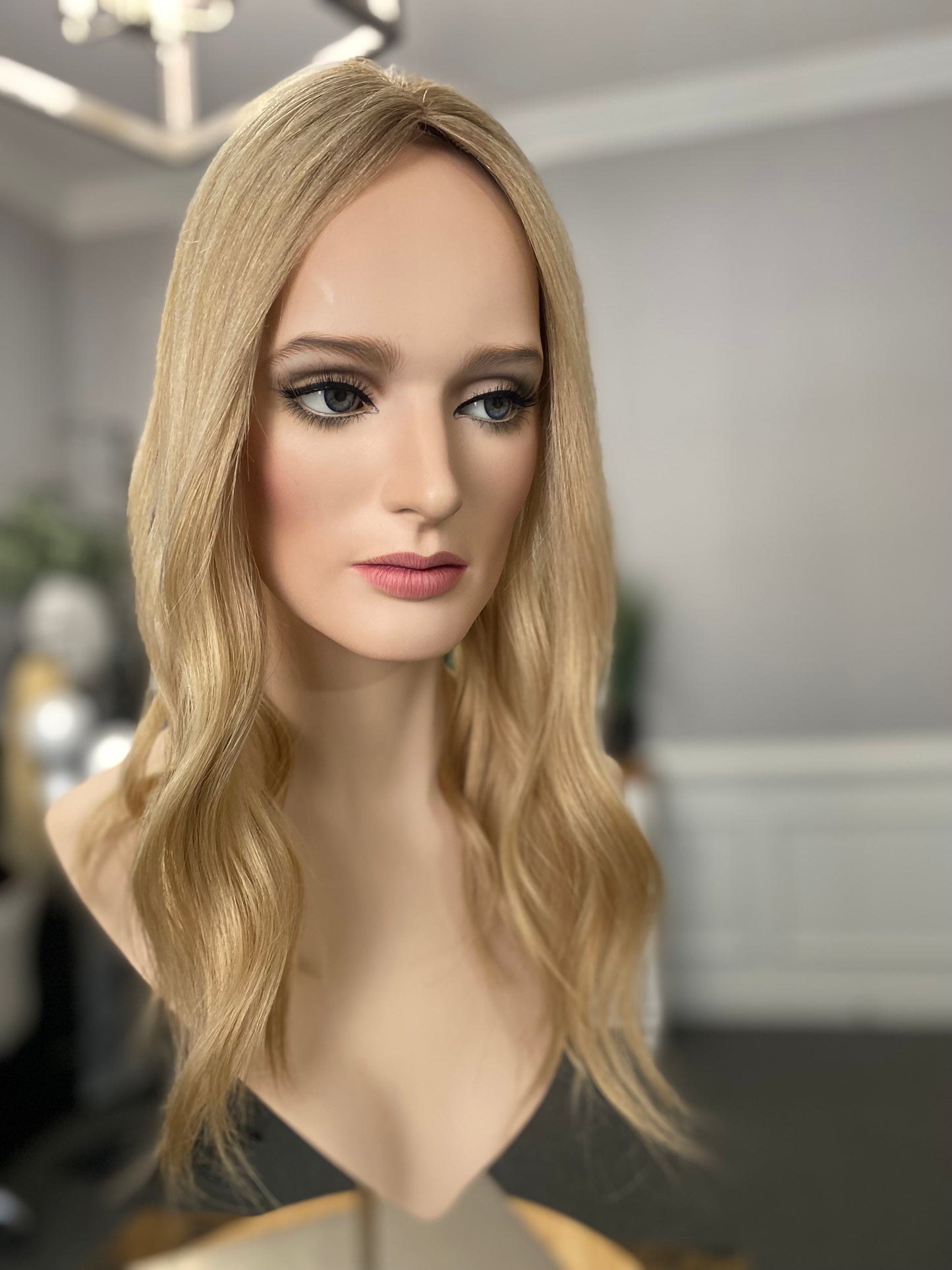 Mono Topper- Light warm blond 5x6, 17-19”
