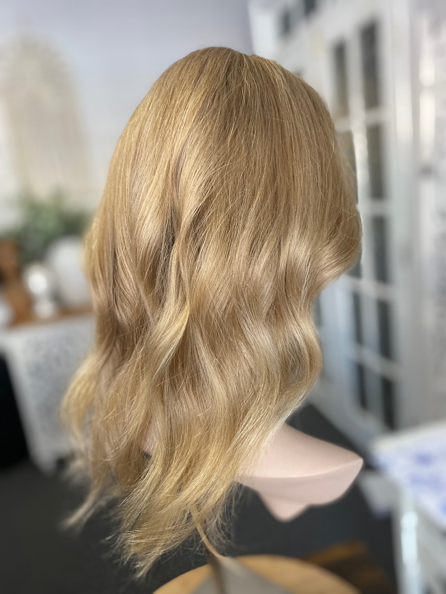 Topper- Virgin European Light Blonde, 8x8 - 15-17”