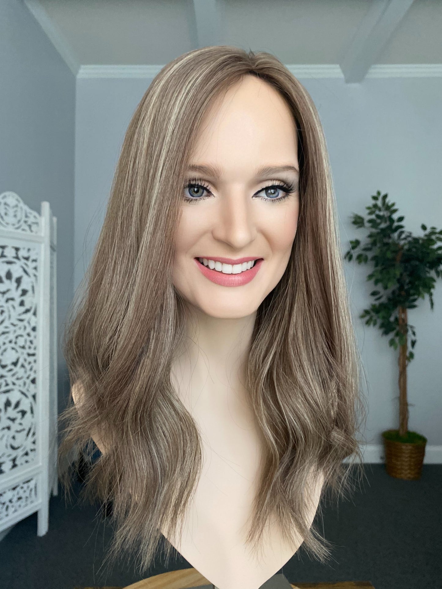 Pre order- available May 1st -Topper - 8x8, 17-19” Ashy dark blond