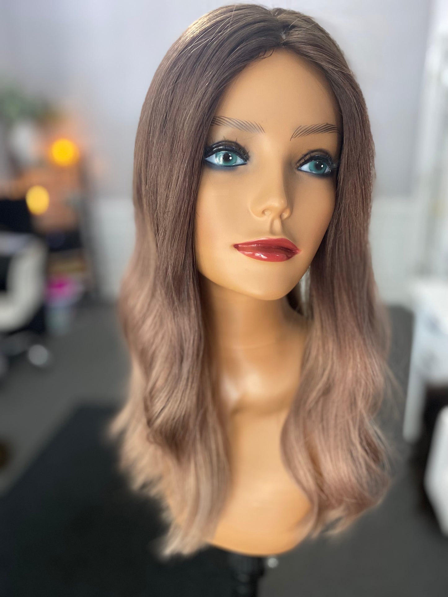 Topper, 8x8, 17-18” ashy mushroom ombré