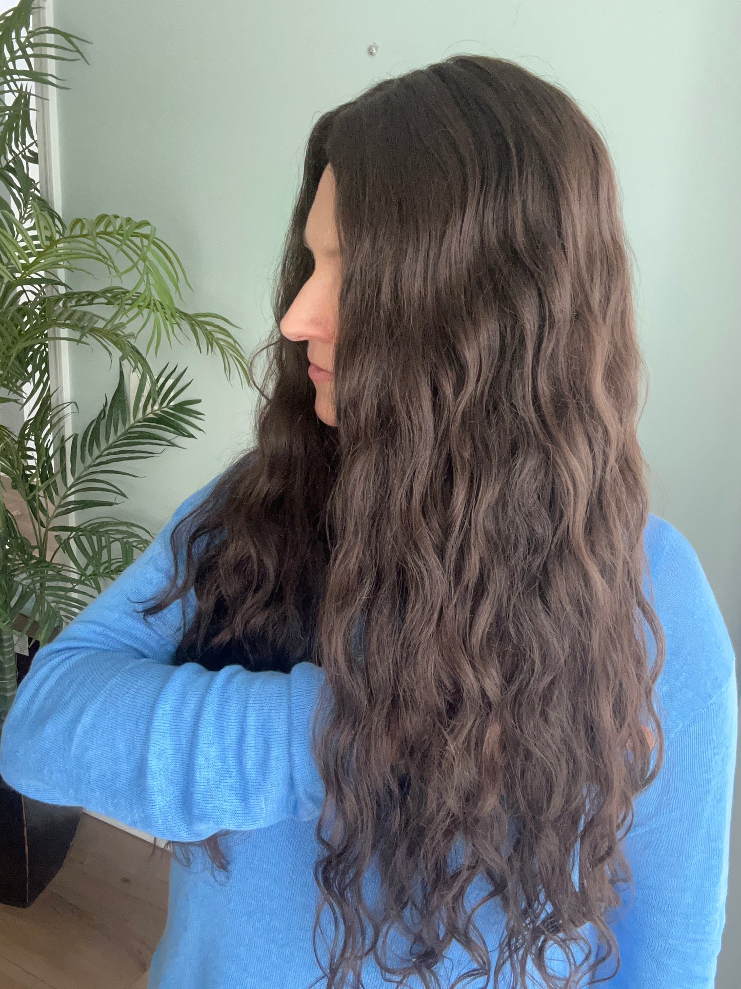 Topper - True Virgin European wavy/curly Level 3 brown 8x8, 24”