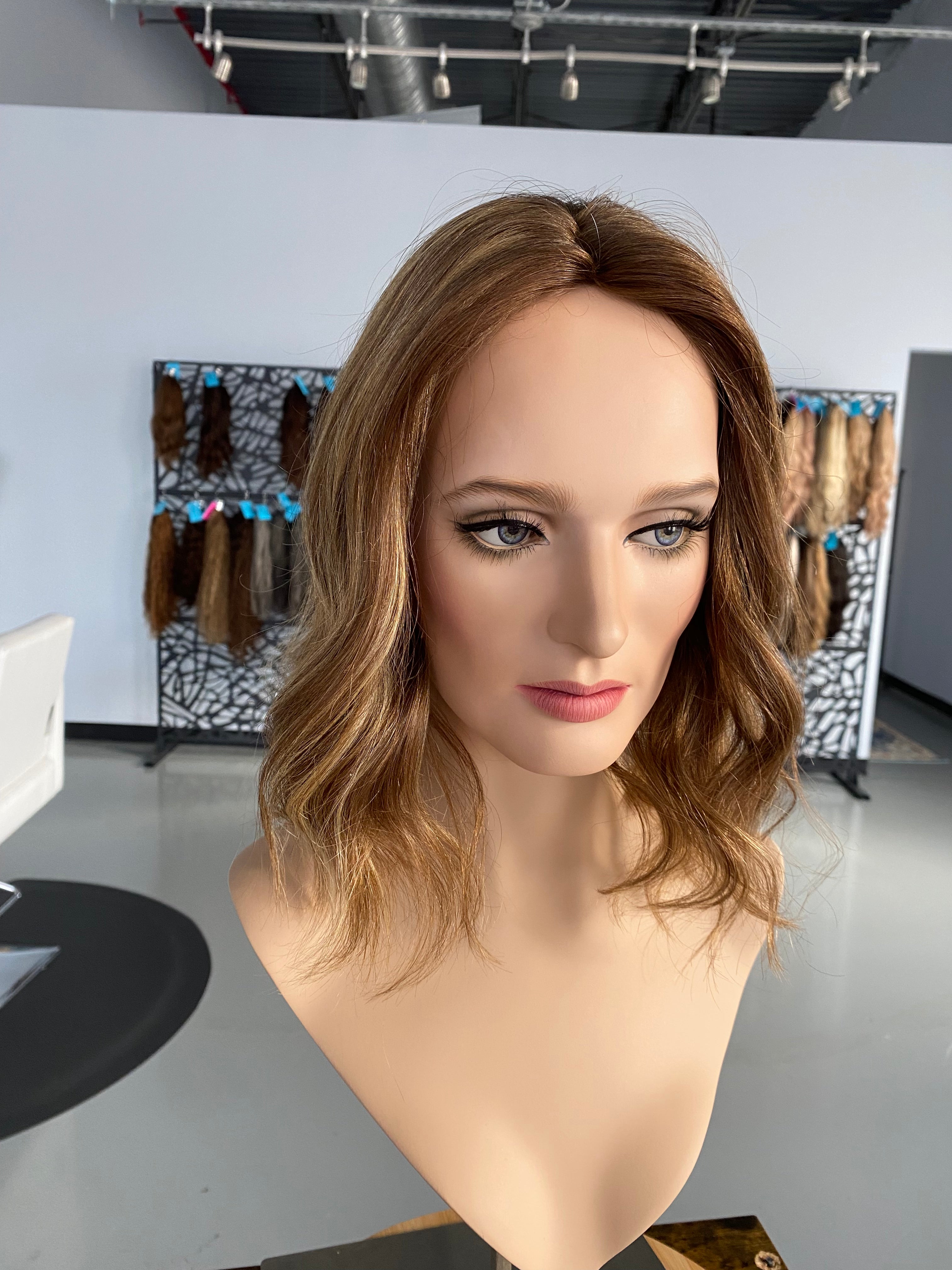 Topper - True European Golden Level 5 Bronde, 9x9, 12-15