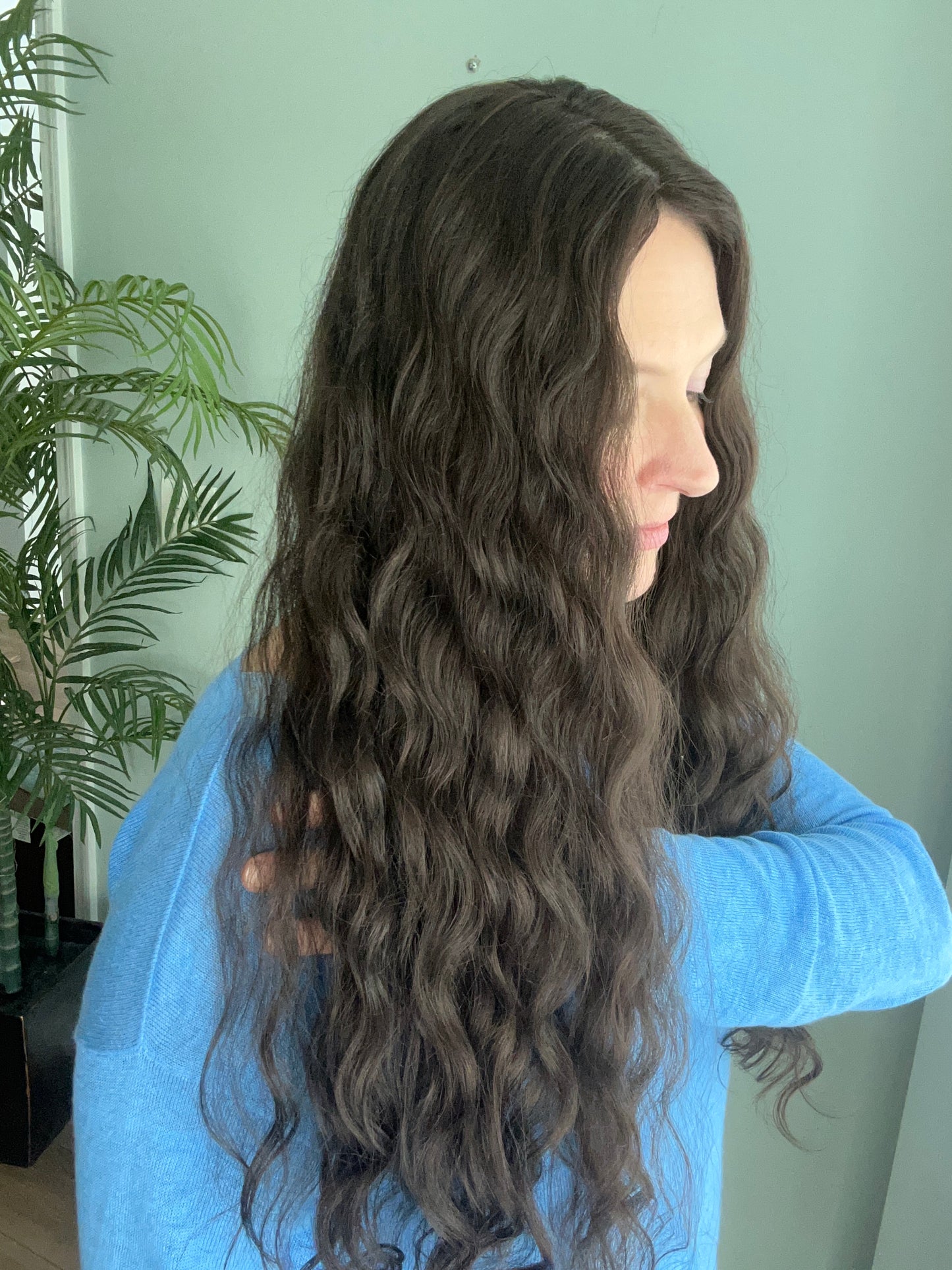 Topper - True Virgin European wavy/curly Level 3 brown 8x8, 24”