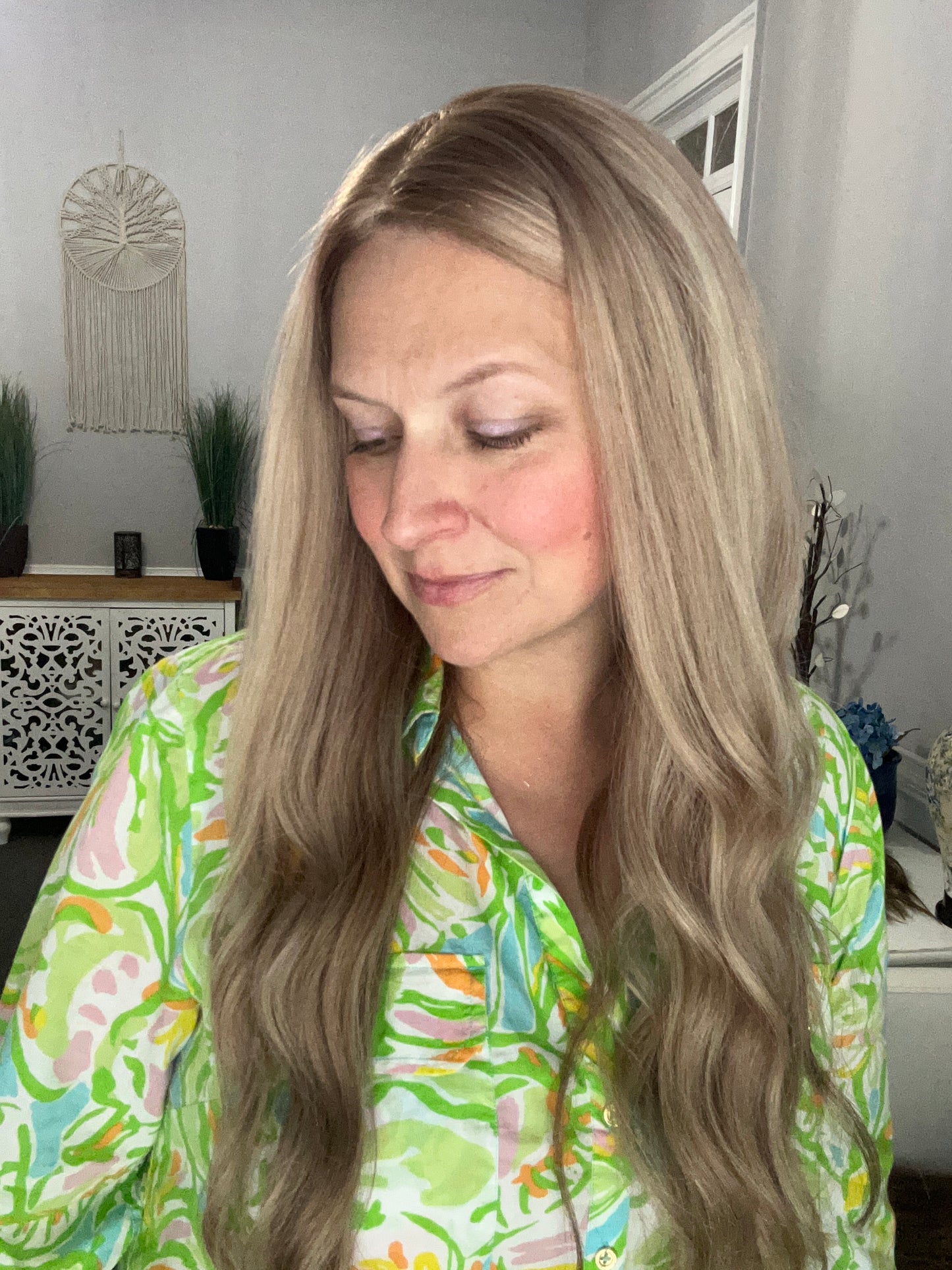 Topper - Rooted Dimensional Level 8 Blonde, 9x9, 24-26”
